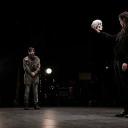 La tragique et mystérieuse histoire d’Hamlet, prince du Danemark